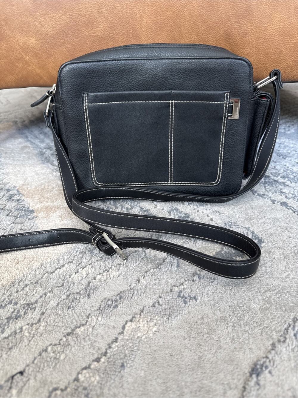 Black Liz Claiborne Polyvinyl Cross Body Handbag